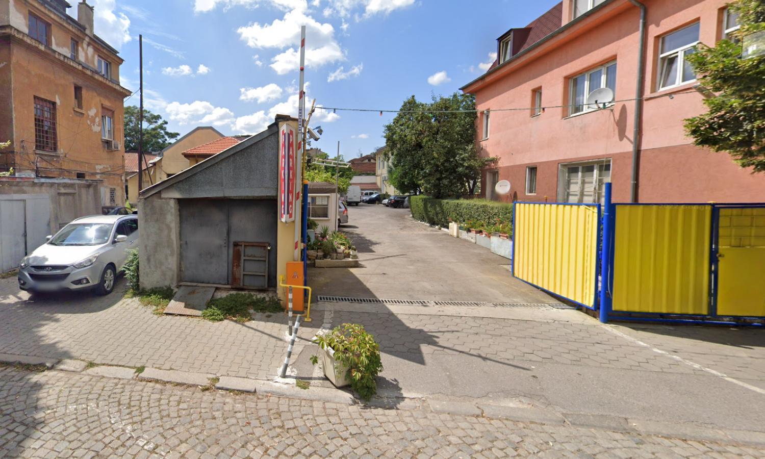 Cozy 3-Bedroom With Stylish Comfort And Chic Decor Szófia Kültér fotó